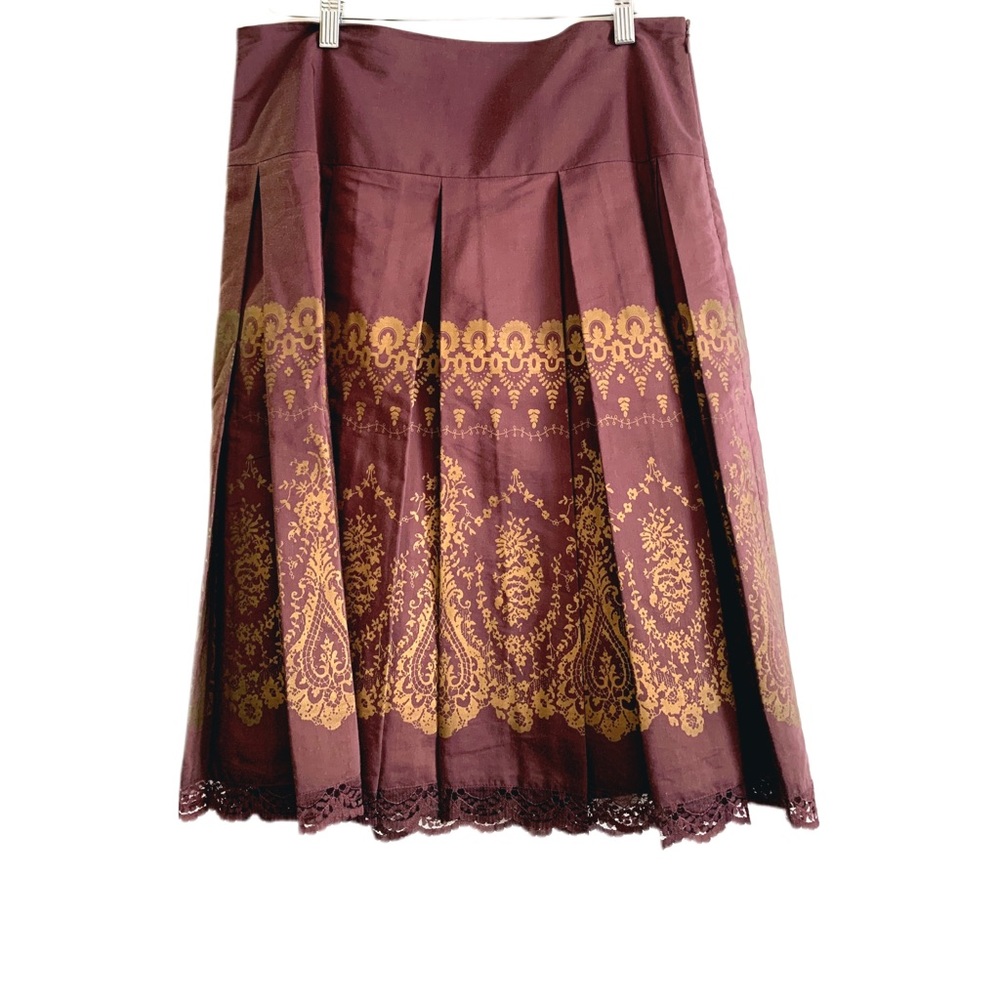 Anthropologie’s Odille skirt w/Gold details